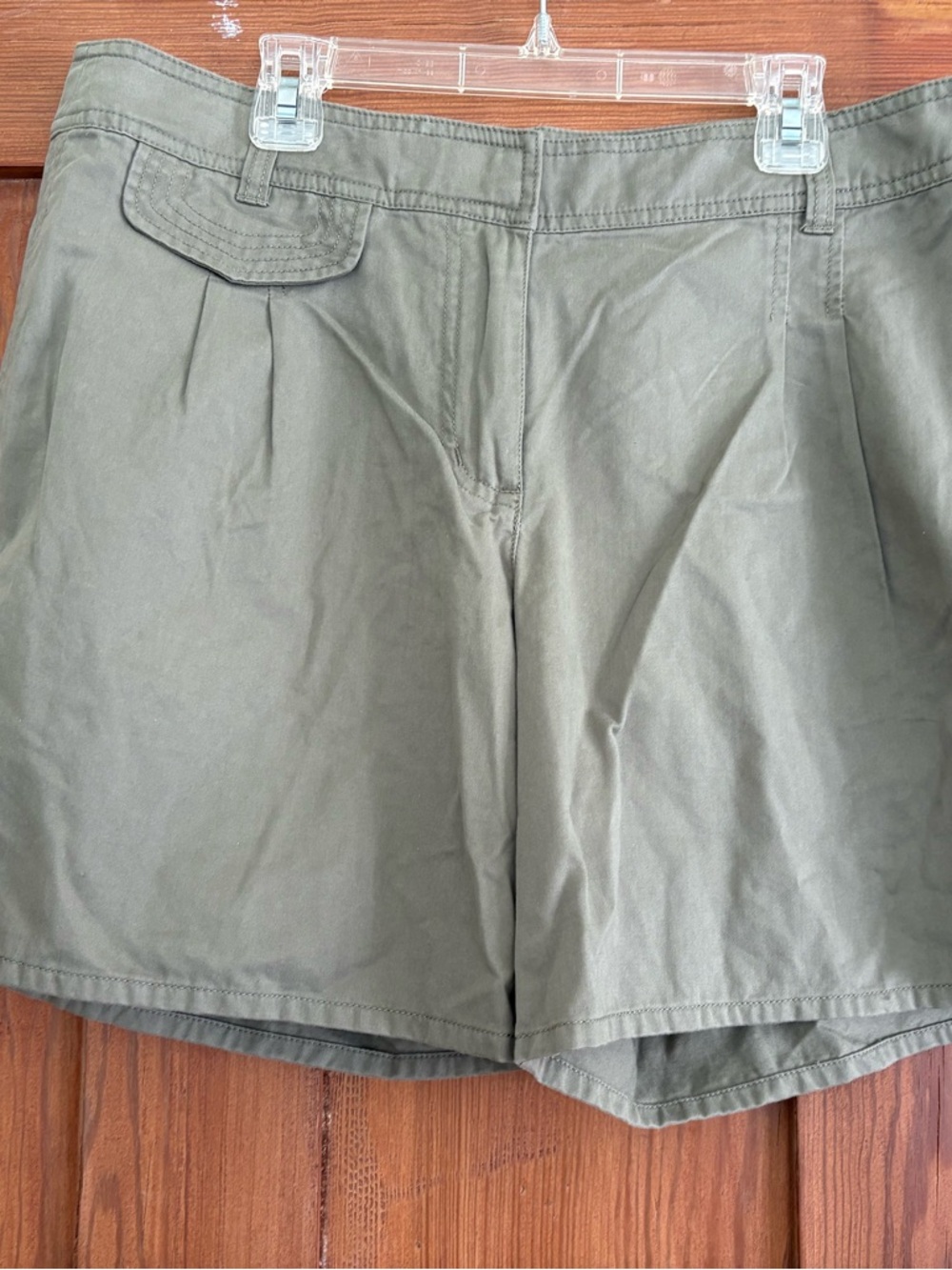 Women’s Bob Timberlake Olive Green Casual Cotton Shorts 10 Pockets